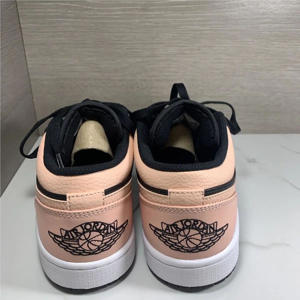 Nike shoes - Nike Air Jordan 1 - Air - Black 2