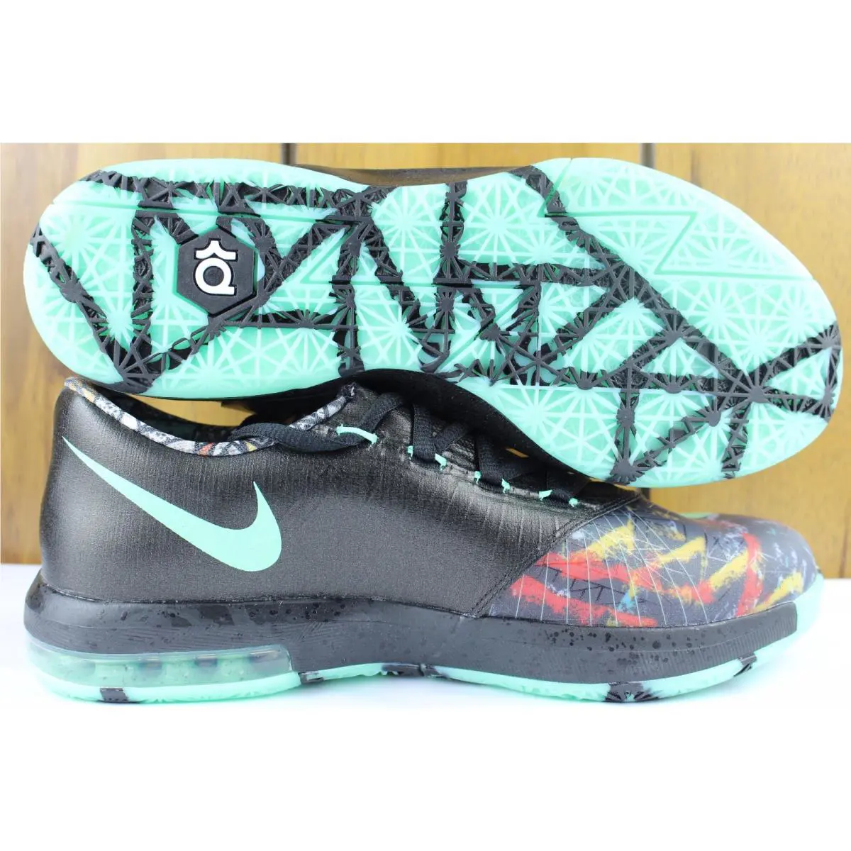 Nike shoes - Multi-color/Green Glow/Black 3