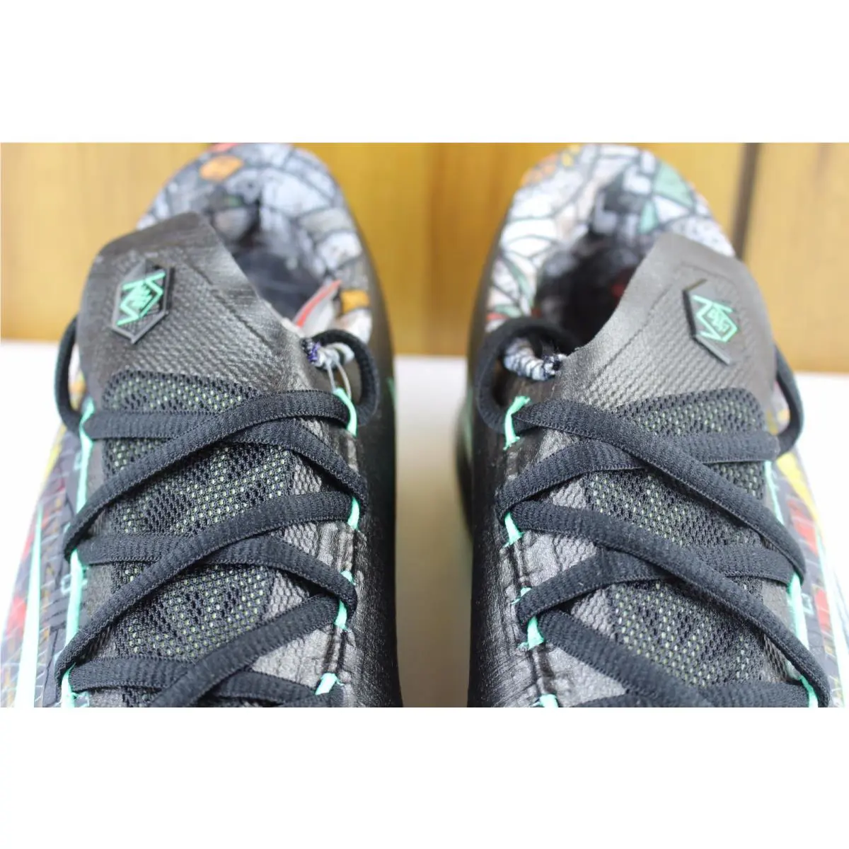 Nike shoes - Multi-color/Green Glow/Black 5