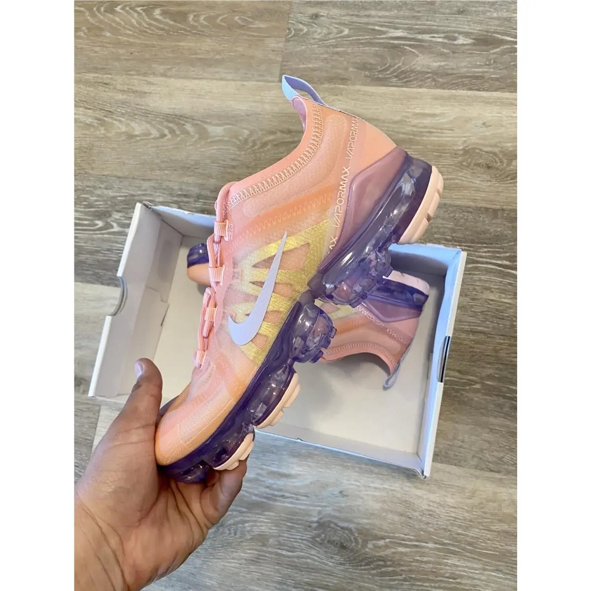 Nike shoes - Nike Air VaporMax 2019 - Air VaporMax - AR6632-603 - Bleached Coral-Amethyst Tint (UPC: 193145543393) 3