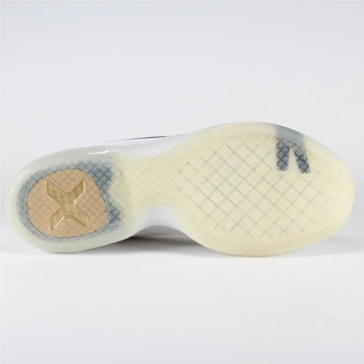 Nike shoes Kobe - White 11