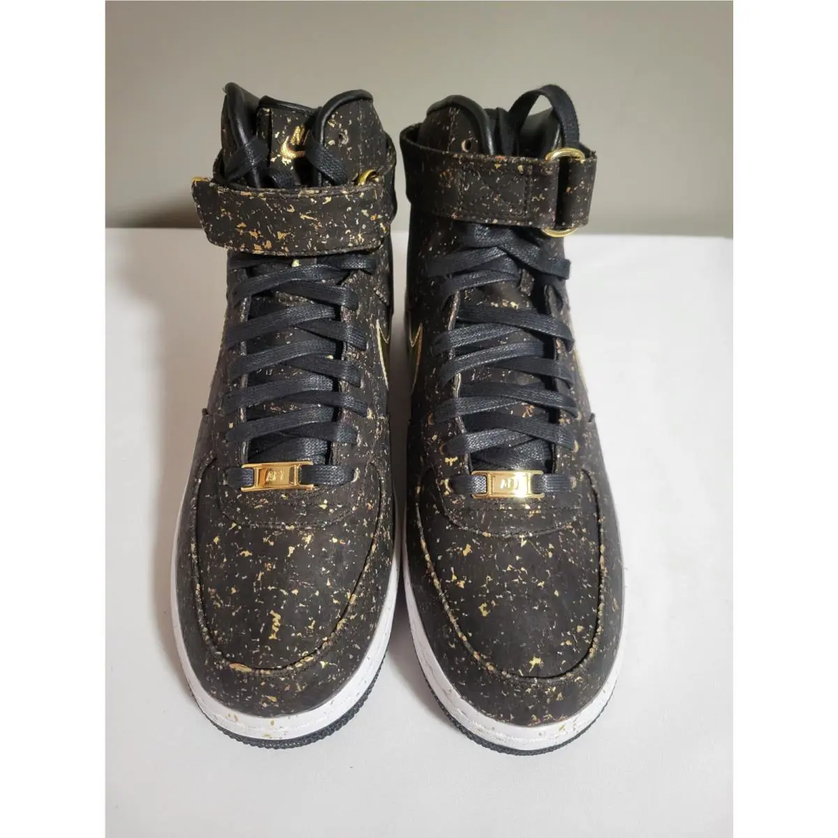 Nike shoes - Nike Air Force 1 High - Brown 2