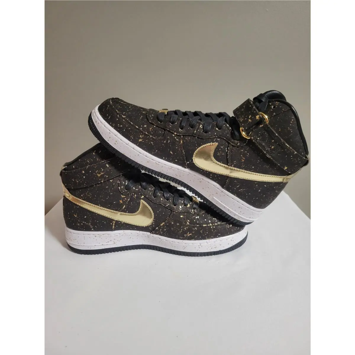 Nike shoes - Nike Air Force 1 High - Brown 0