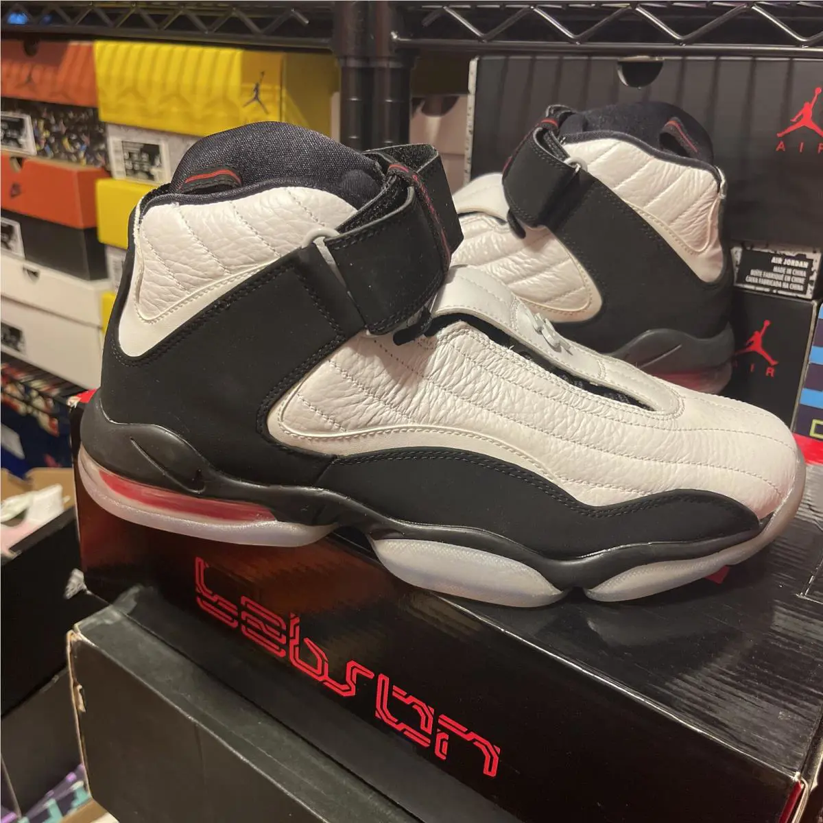 Nike shoes - Nike Air Penny IV - Air Penny - 864018-101 - White 4