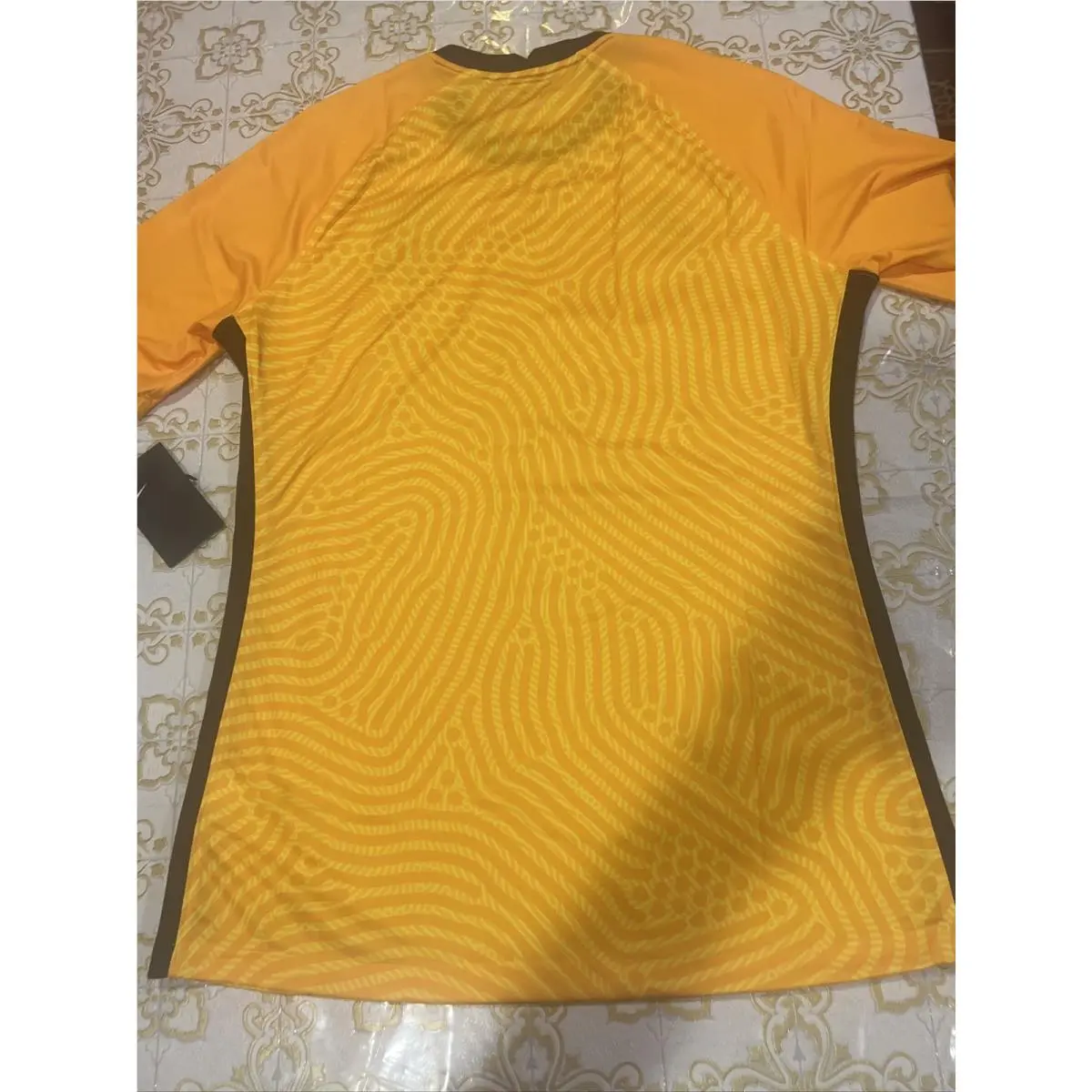 Nike clothing - Nike - CD8321-719 - Bright Gold / Yellow (UPC: 0193654181765) 14