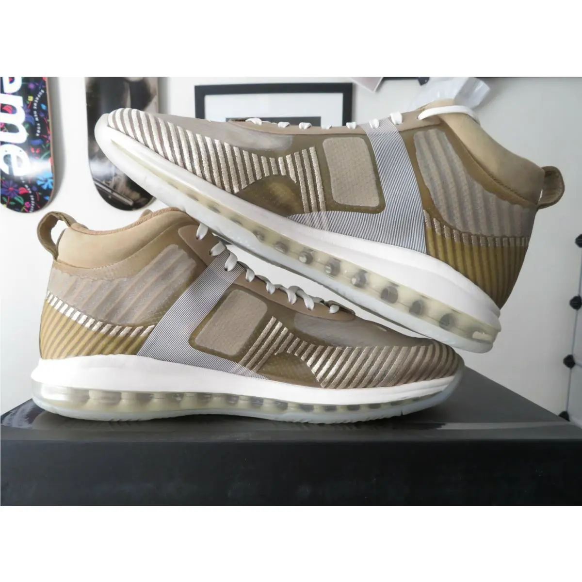 Nike shoes - Lebron x John Elliot - Lebron John Elliot - Parachute Beige 4