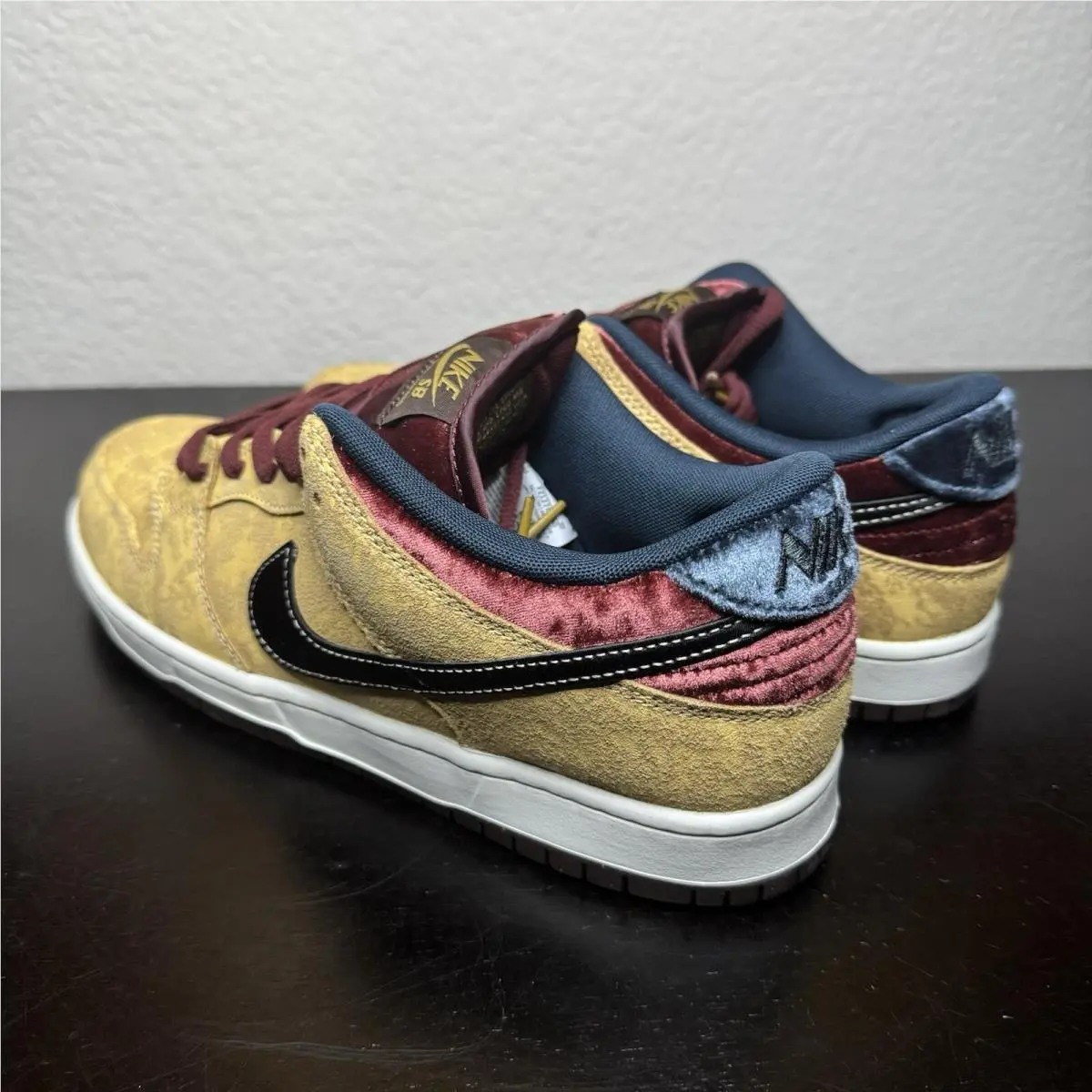 Nike shoes - Nike SB Dunk - Dunk - Celestrial Gold 2