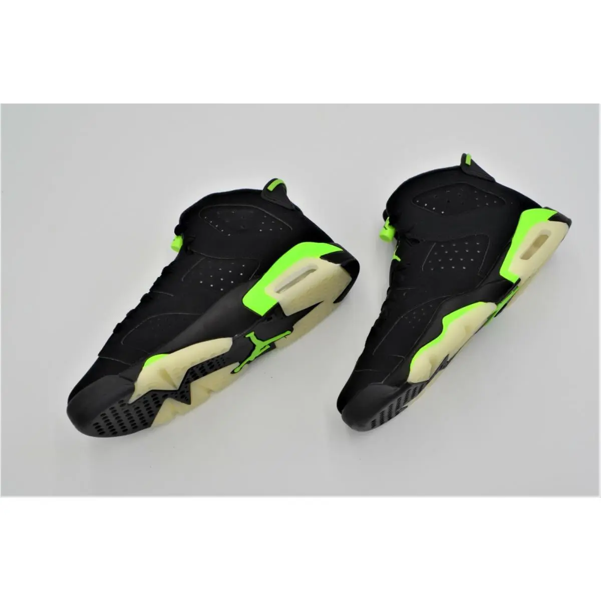 Nike shoes - Air Jordan 6 - Air - 384665-003 - Black (UPC: 194957260478) 2