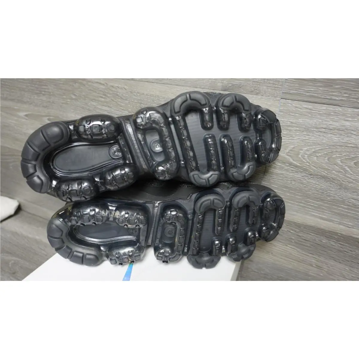 Nike shoes - Nike Air VaporMax Flyknit - Air VaporMax Flyknit - AQ0581-001 - Black 6
