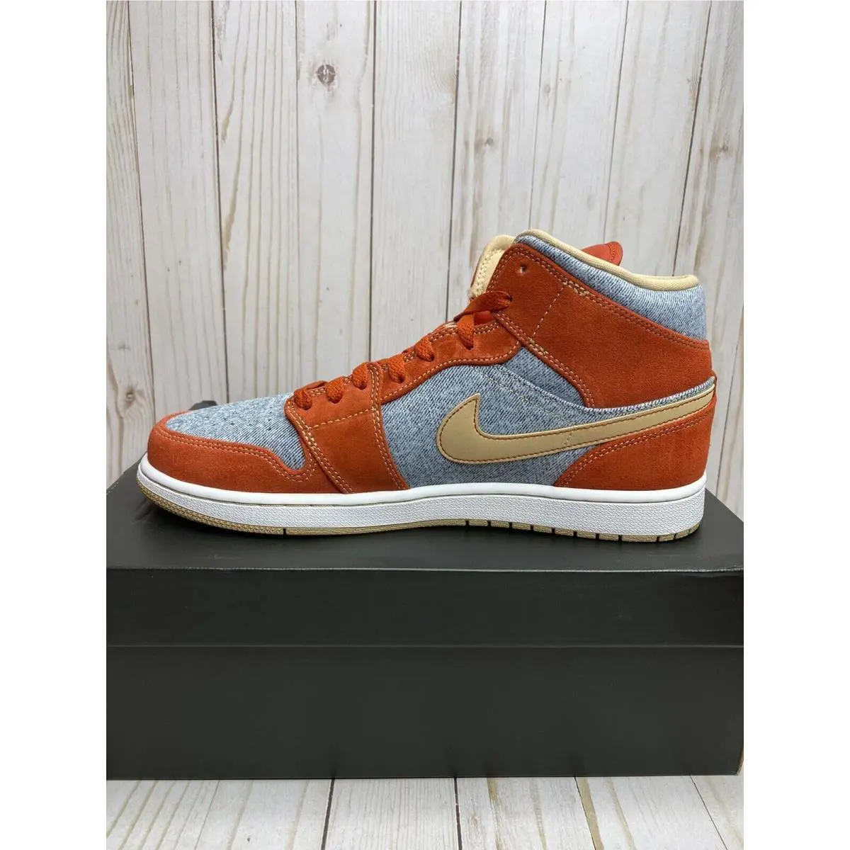 Nike shoes  - Multicolor 4