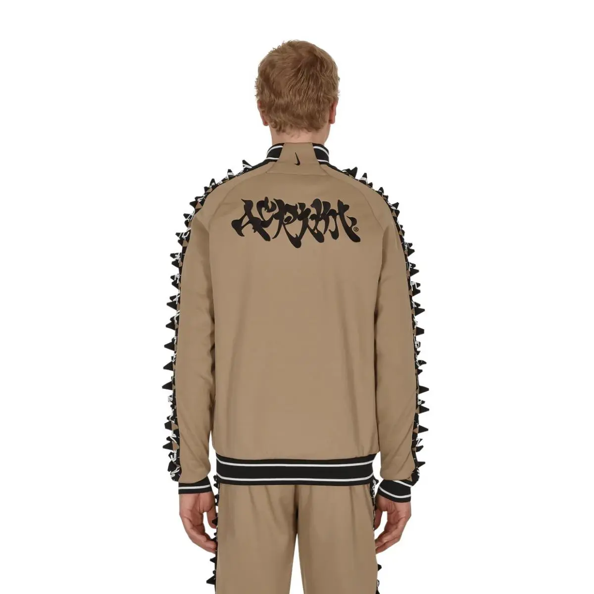 Nike clothing - Brown (UPC: 194958784478) 1