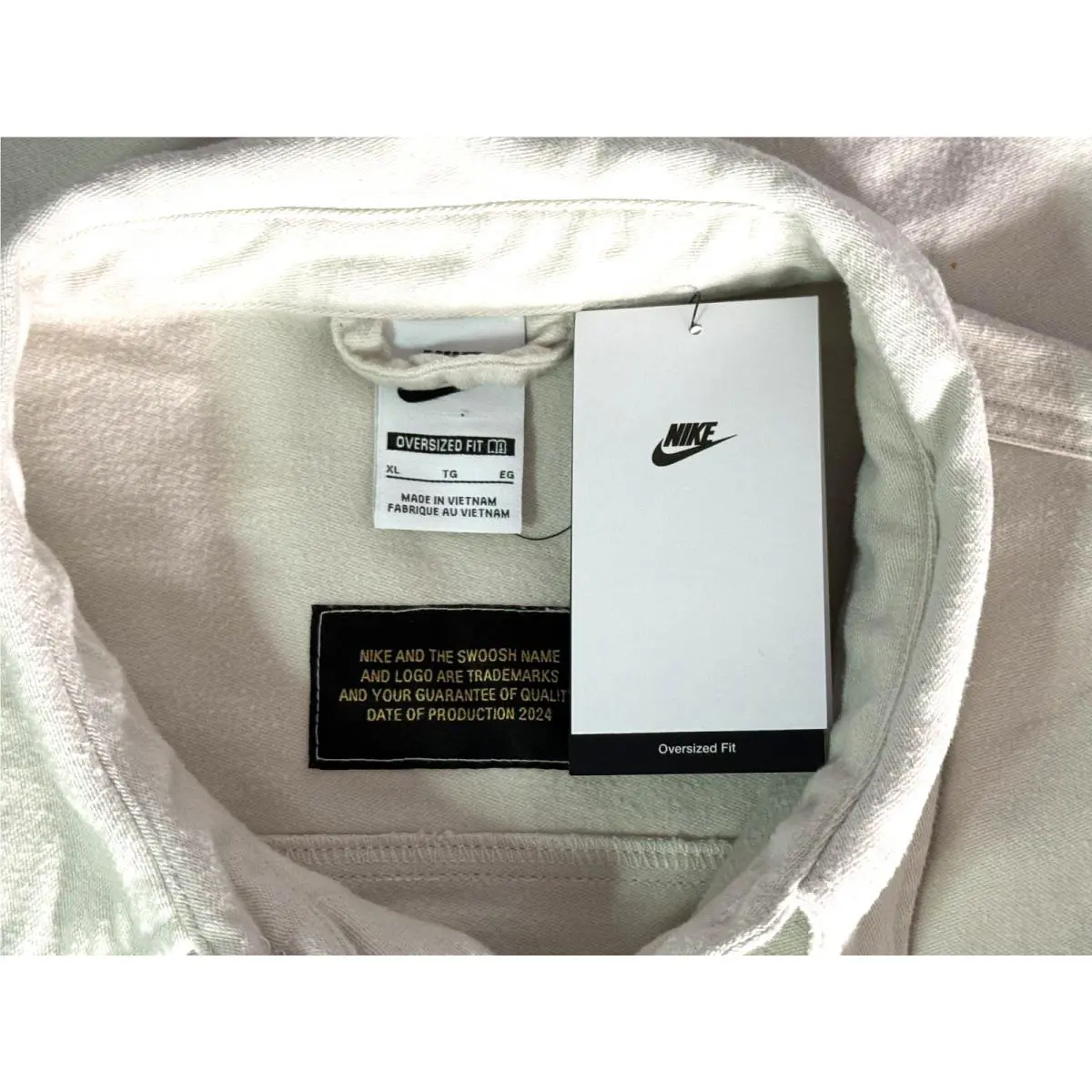 Nike clothing - Brown 12
