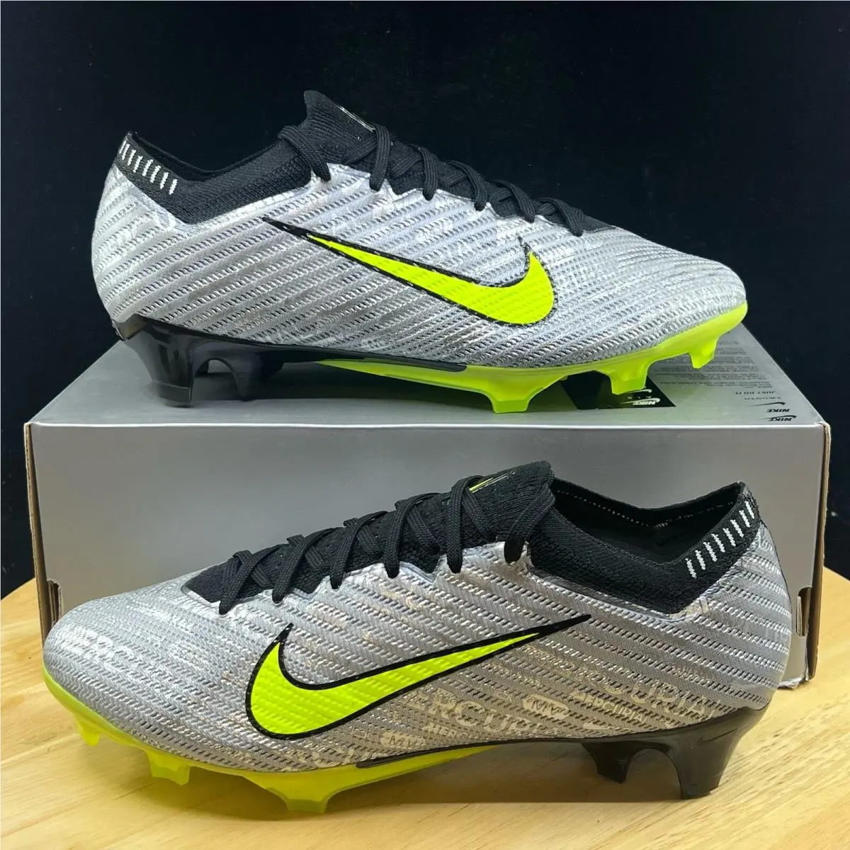 Nike shoes - Silver 8