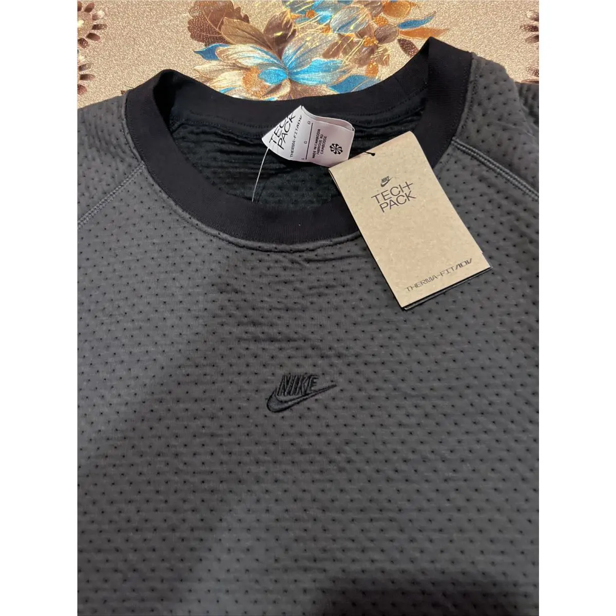 Nike clothing - DD6630-060 - DD6630-060 - Gray (UPC: 0195242728178) 14