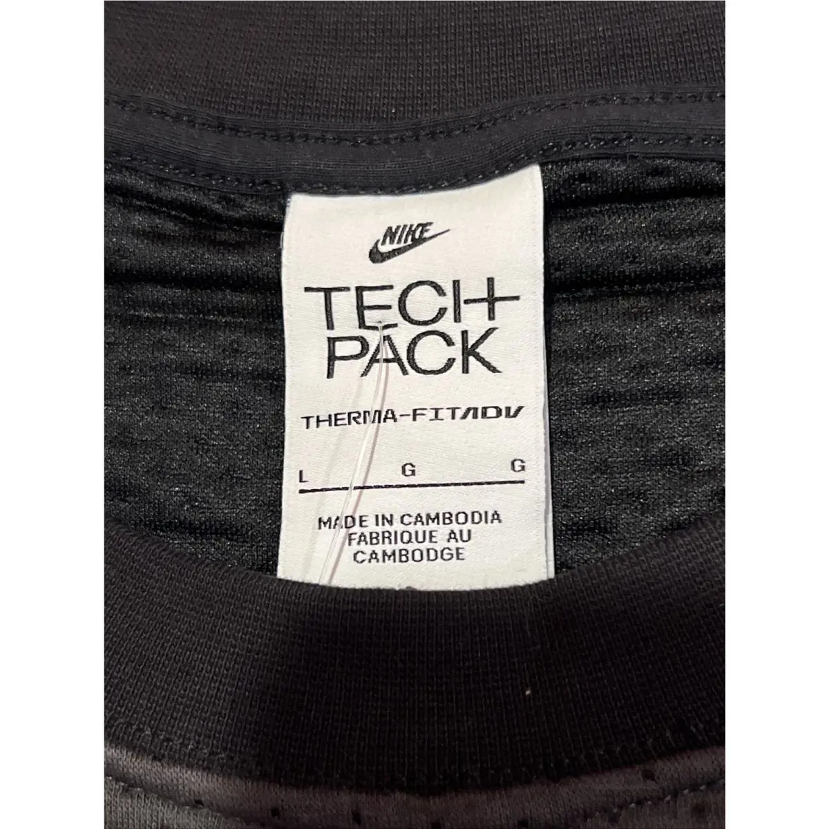 Nike clothing - DD6630-060 - DD6630-060 - Gray (UPC: 0195242728178) 4