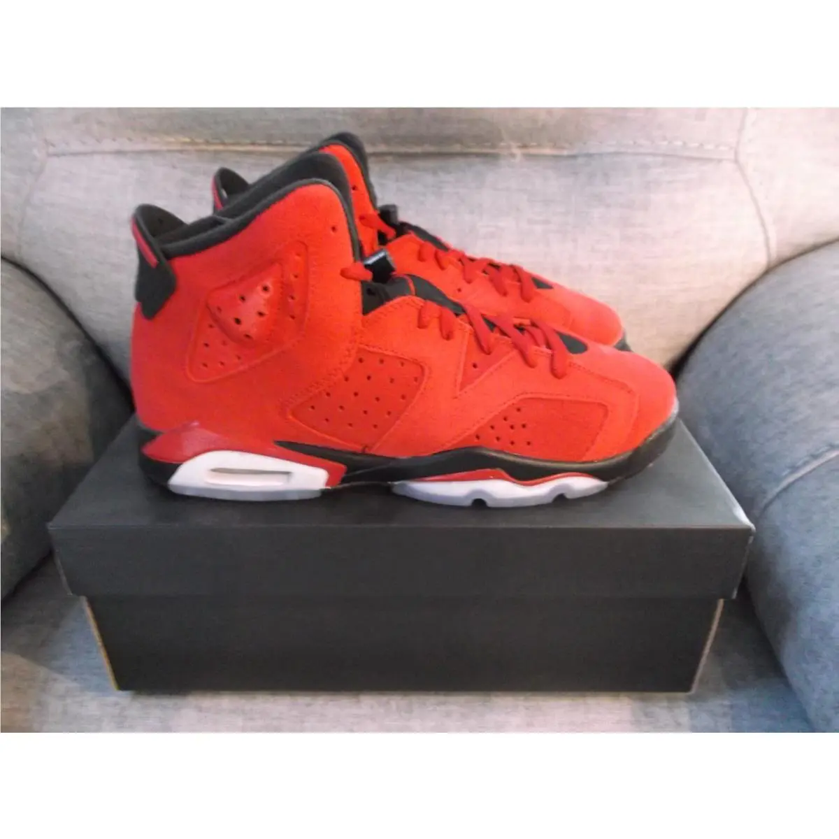 Nike shoes - Air Jordan 6 - Air - 384665-600 - Red (UPC: 196604416757) 4