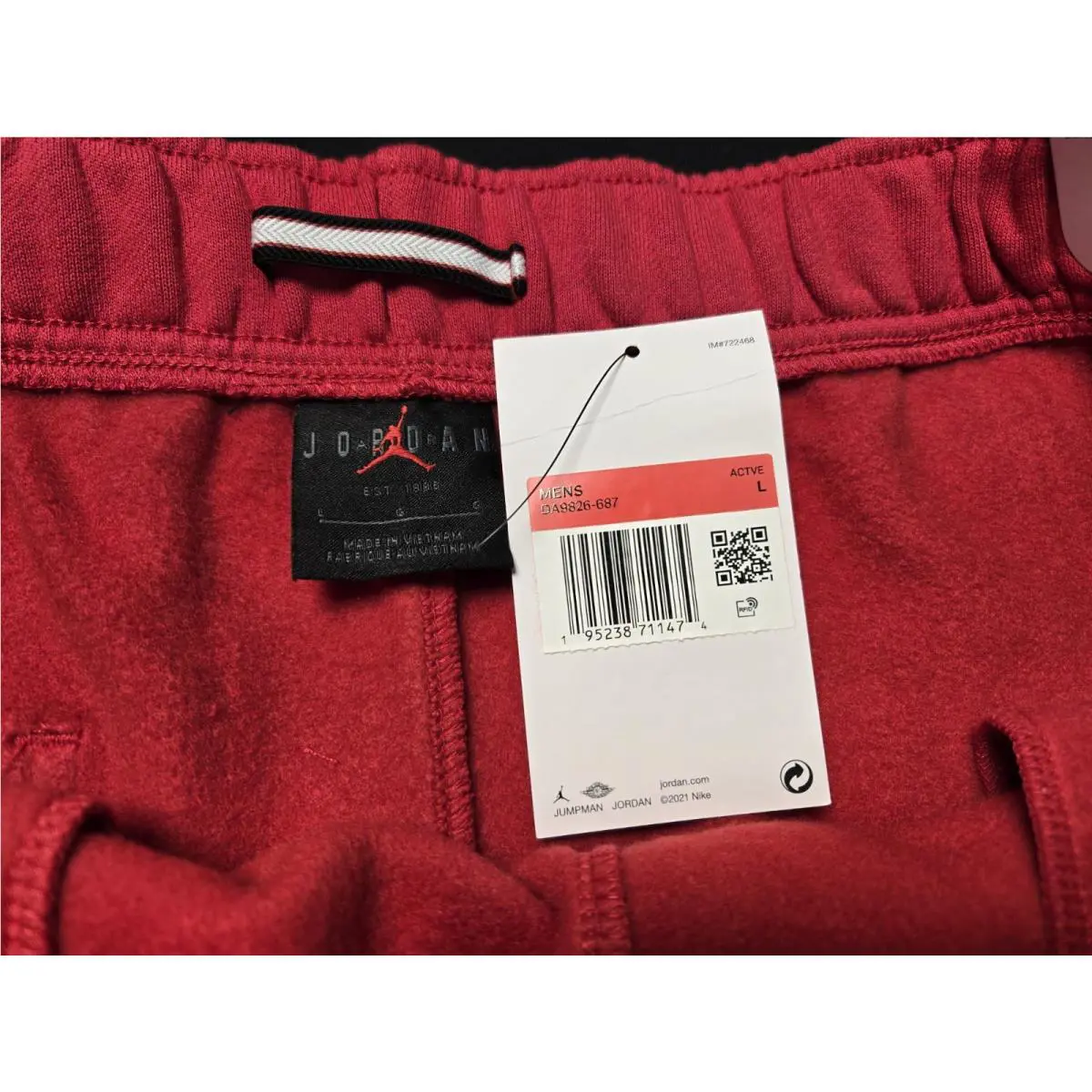 Nike clothing - Black Red 14