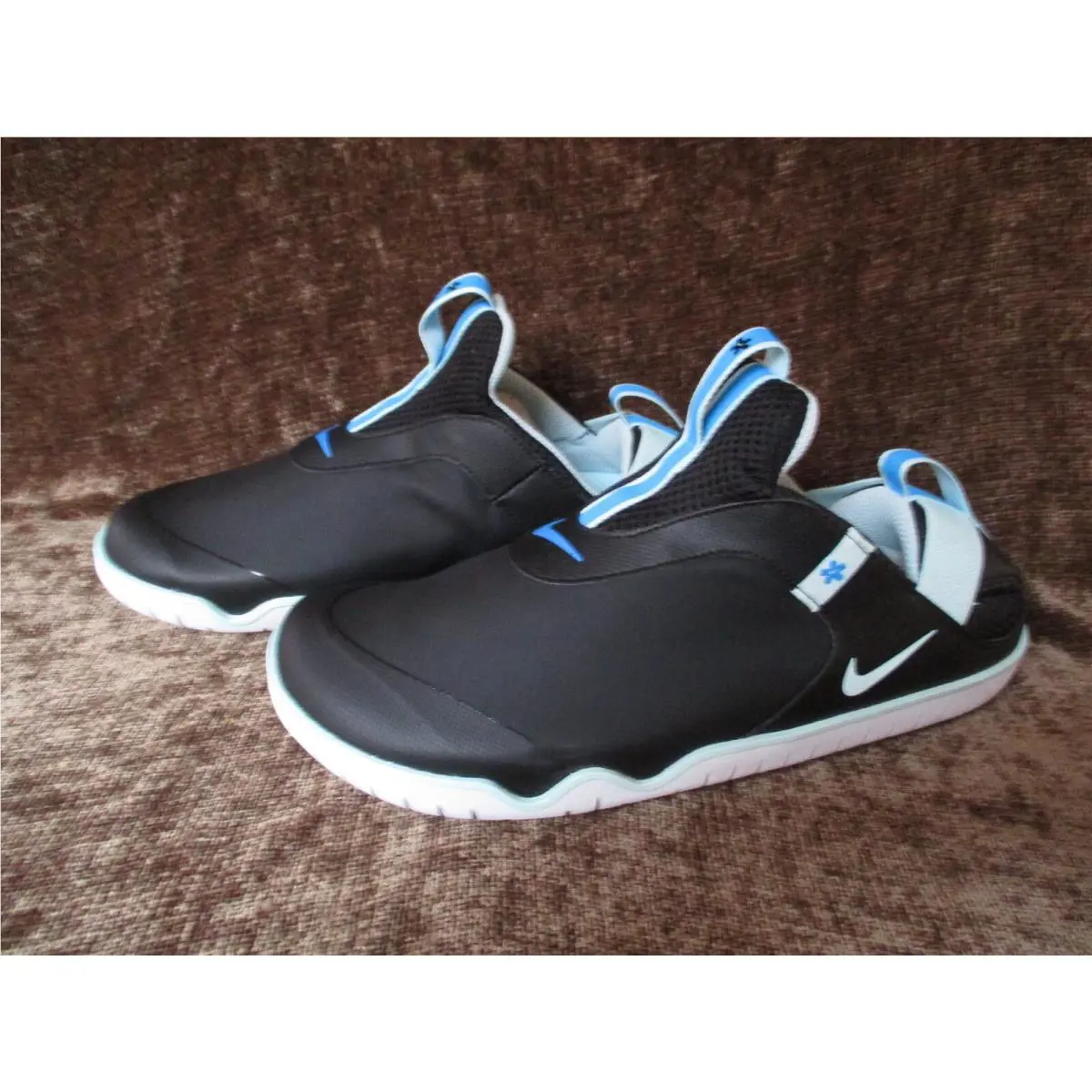 Nike shoes - Black 2