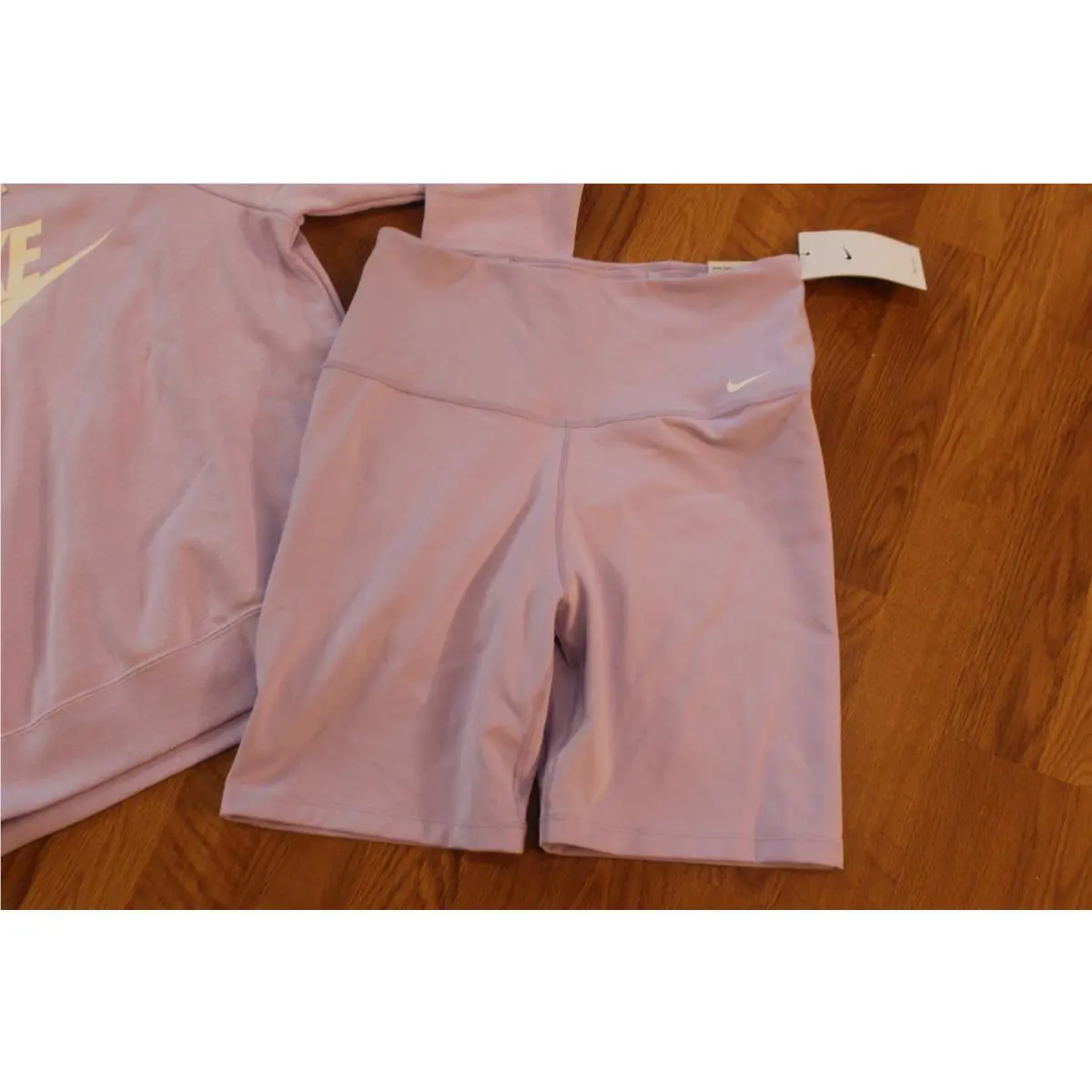Nike clothing - LILAC (UPC: 197863378763) 4