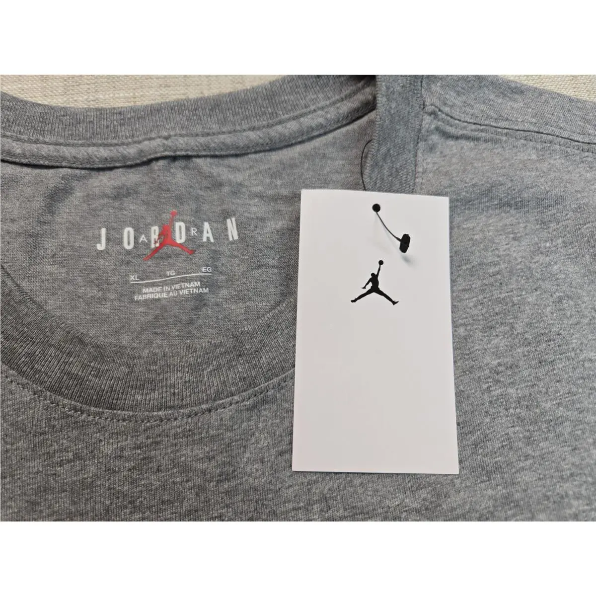 Nike clothing - Gray Red 12