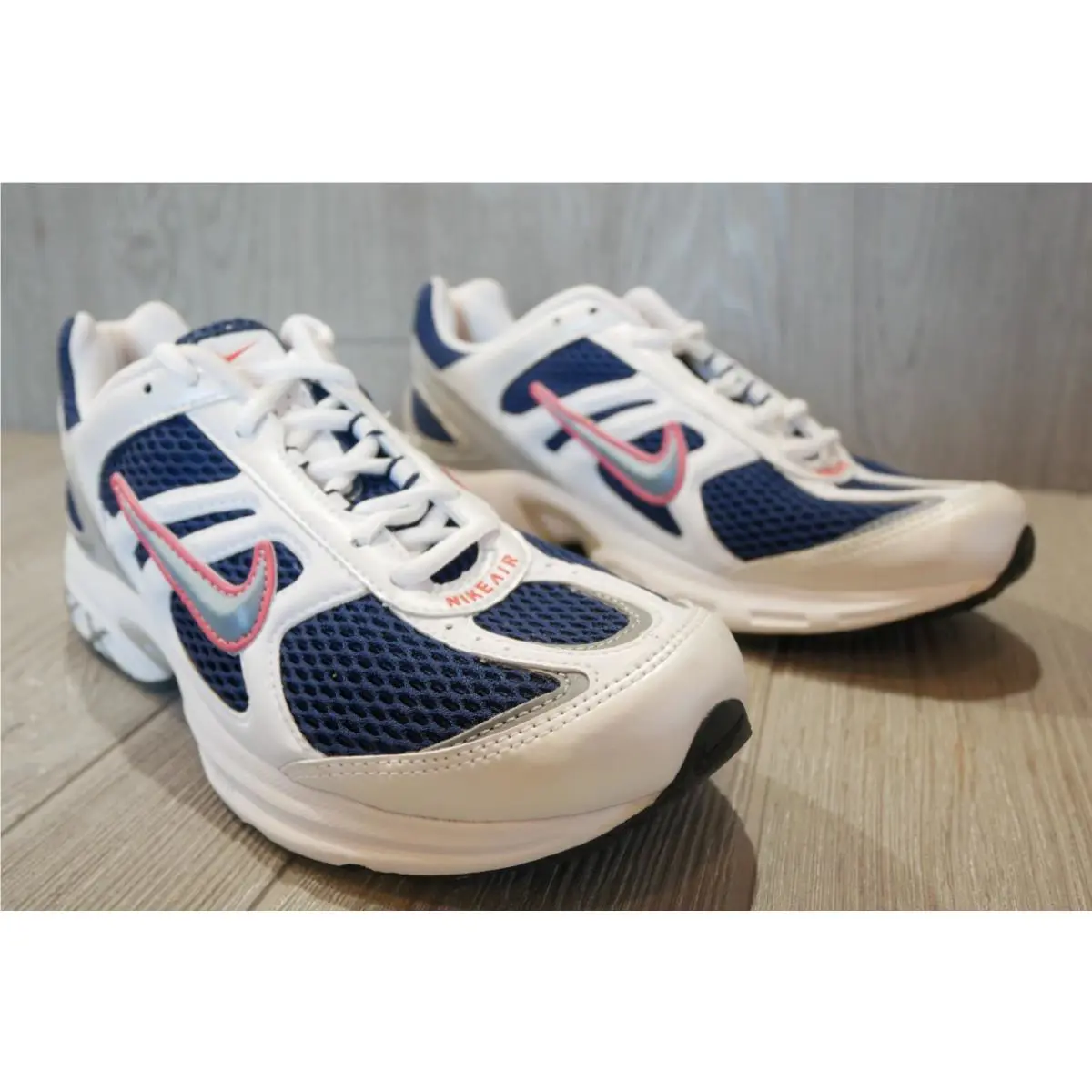 Nike shoes - Multicolor 1