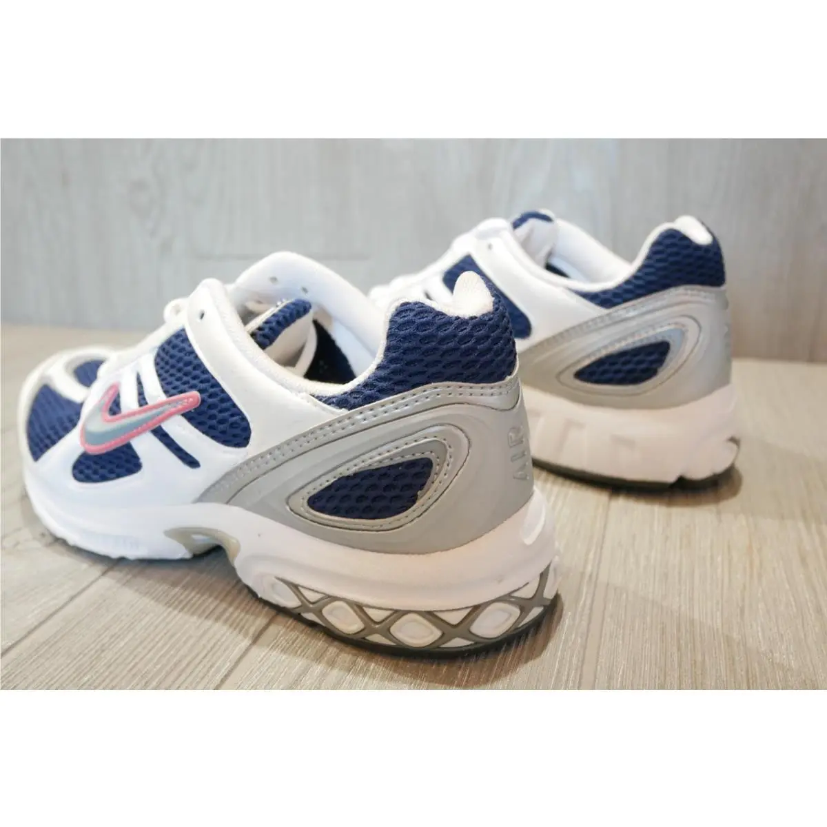 Nike shoes - Multicolor 3