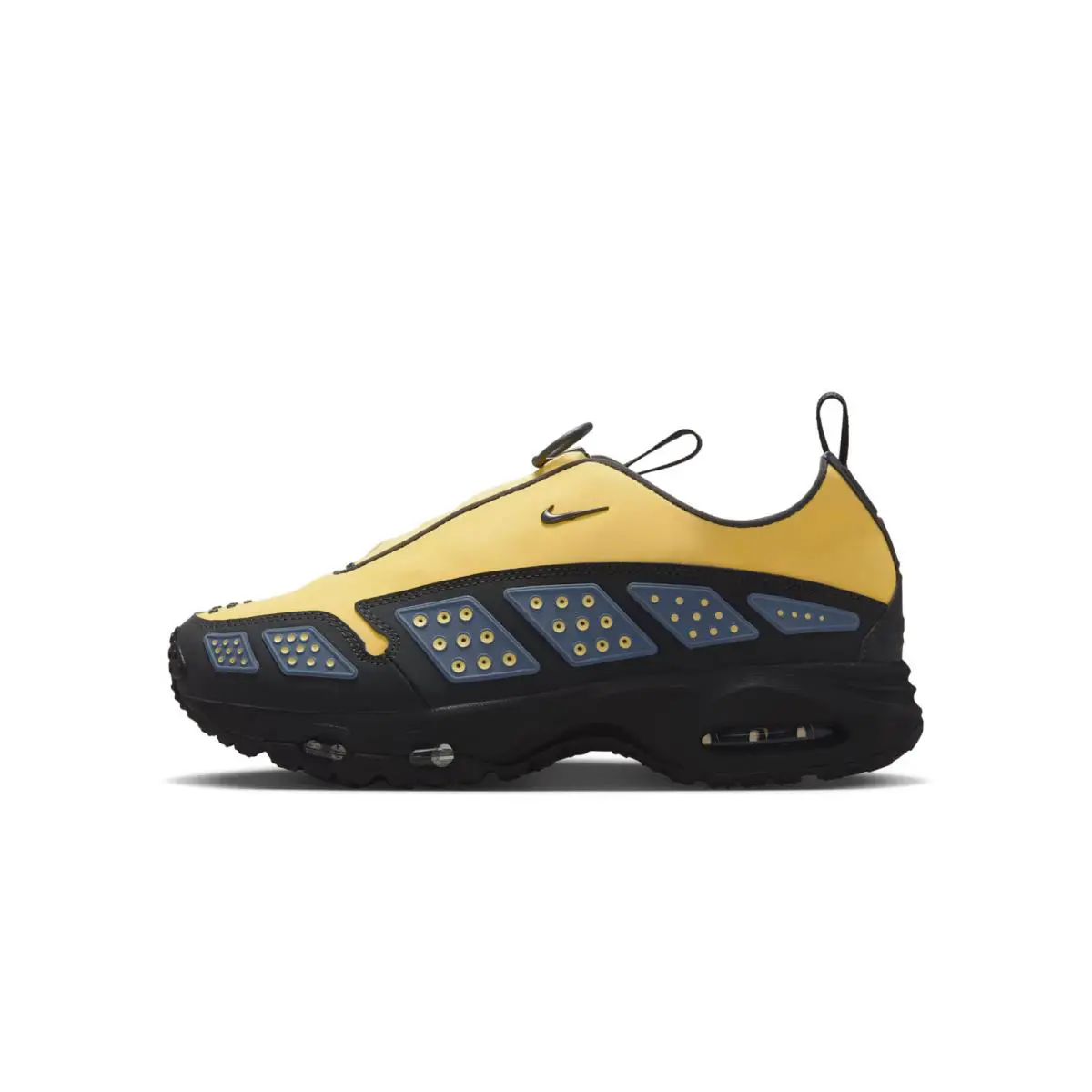 Nike shoes - Yellow (UPC: 197862760699) 0