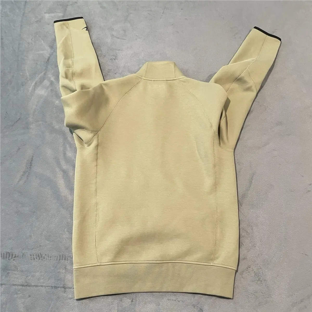 Nike clothing - Green 1