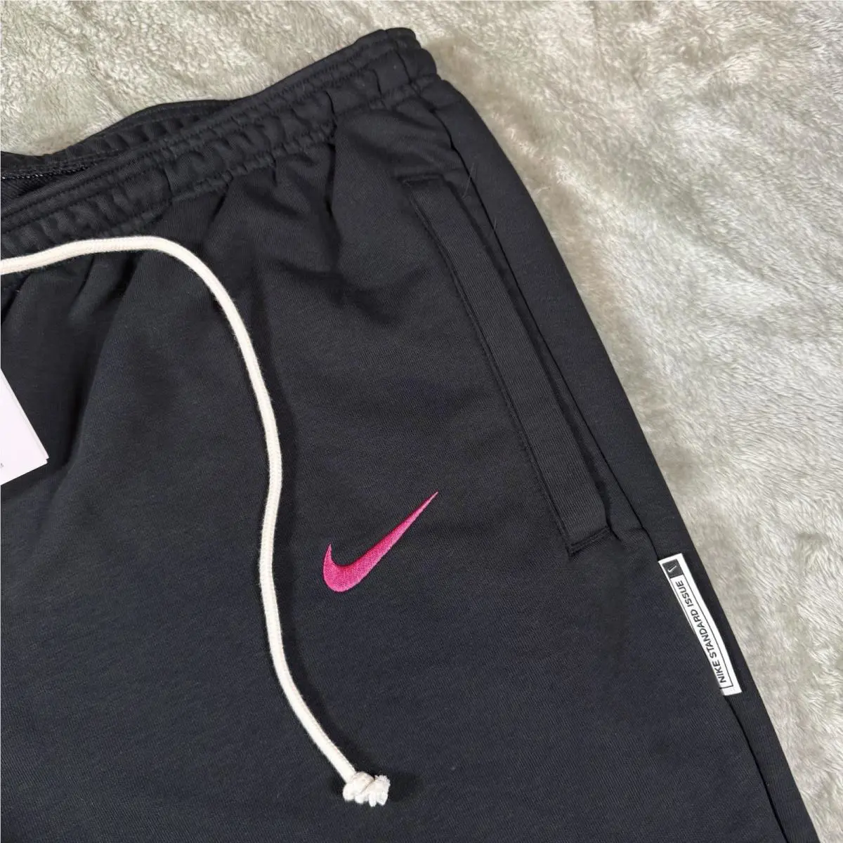 Nike clothing - FZ4171010 - FZ4171010 - Black 2