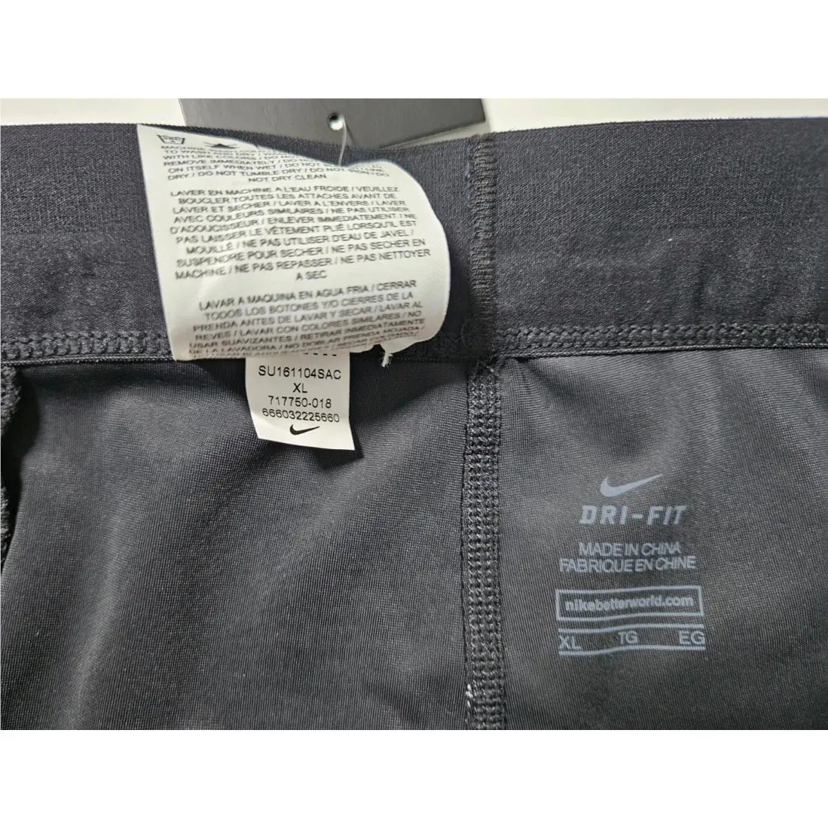 Nike clothing - 717750-018 - 717750-018 - Black (UPC: 666032225660) 2