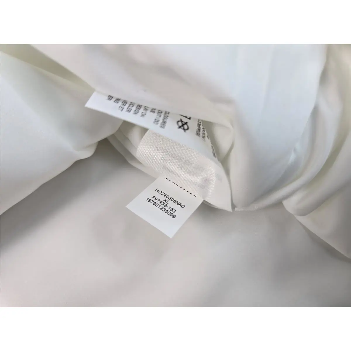 Nike clothing - Nike Air Jordan Button Down Jacket - FV7432-133 - White 8