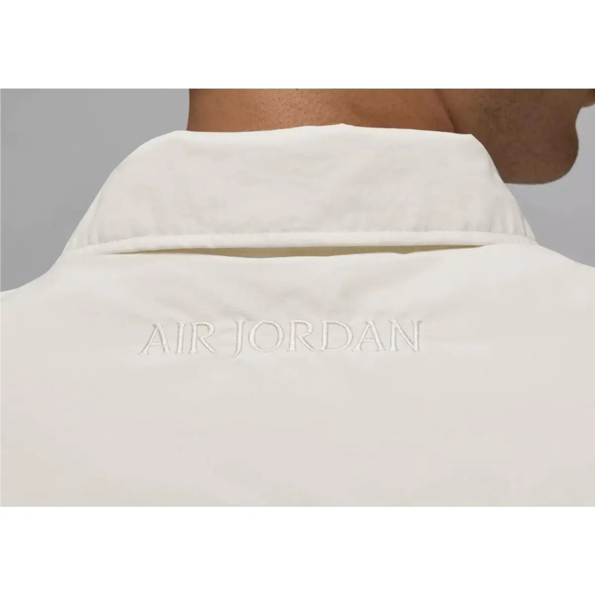 Nike clothing - FV7432133 - FV7432133 - White (UPC: 0197601239042) 1
