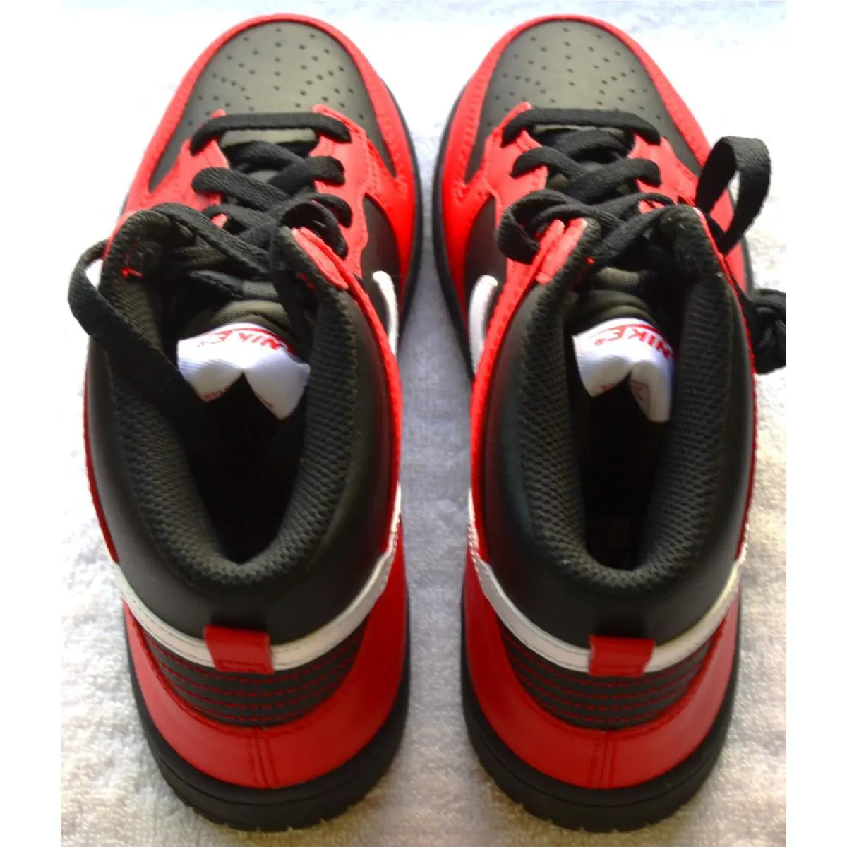 Nike shoes - Black 3