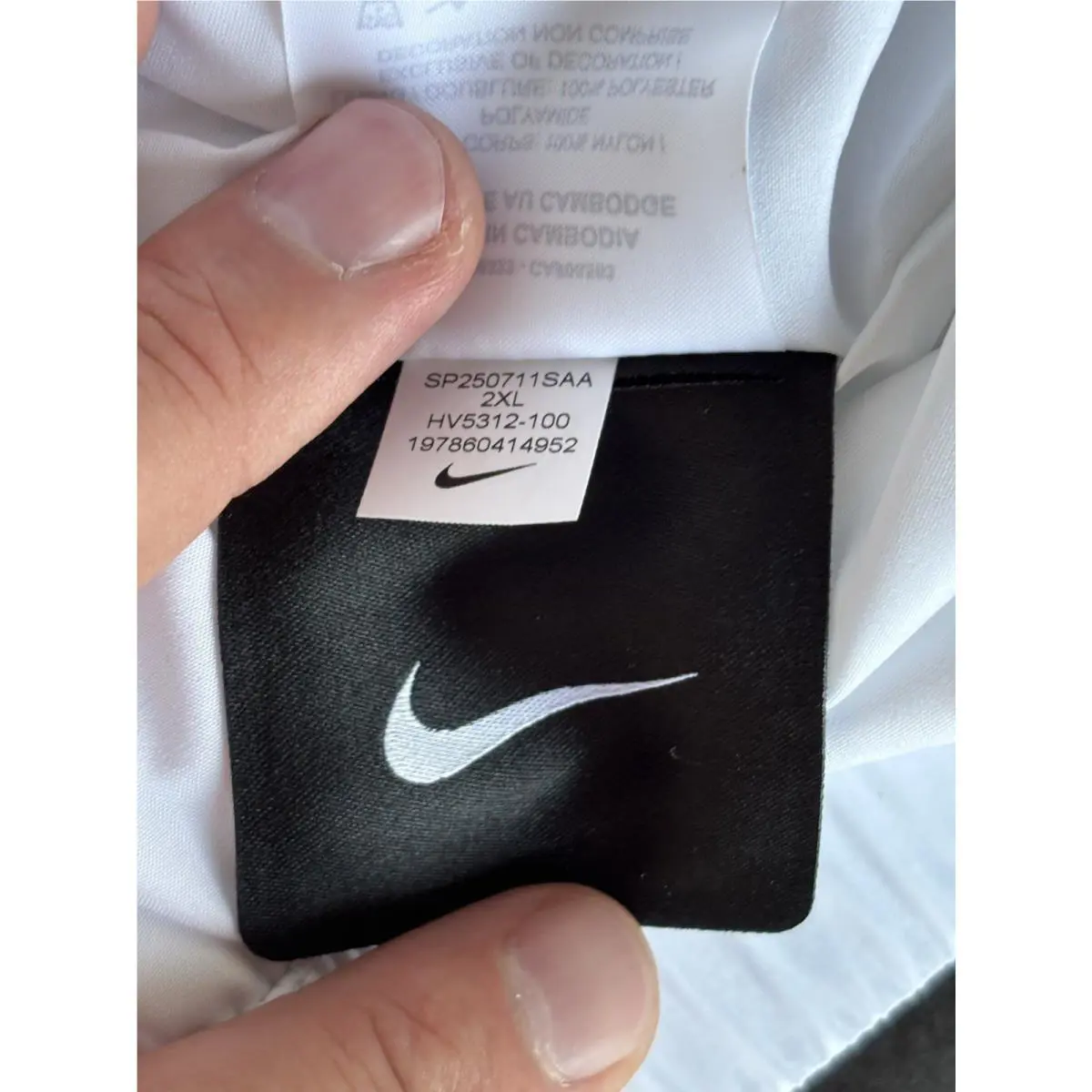 Nike clothing - HV5312-100 - HV5312-100 - White 11
