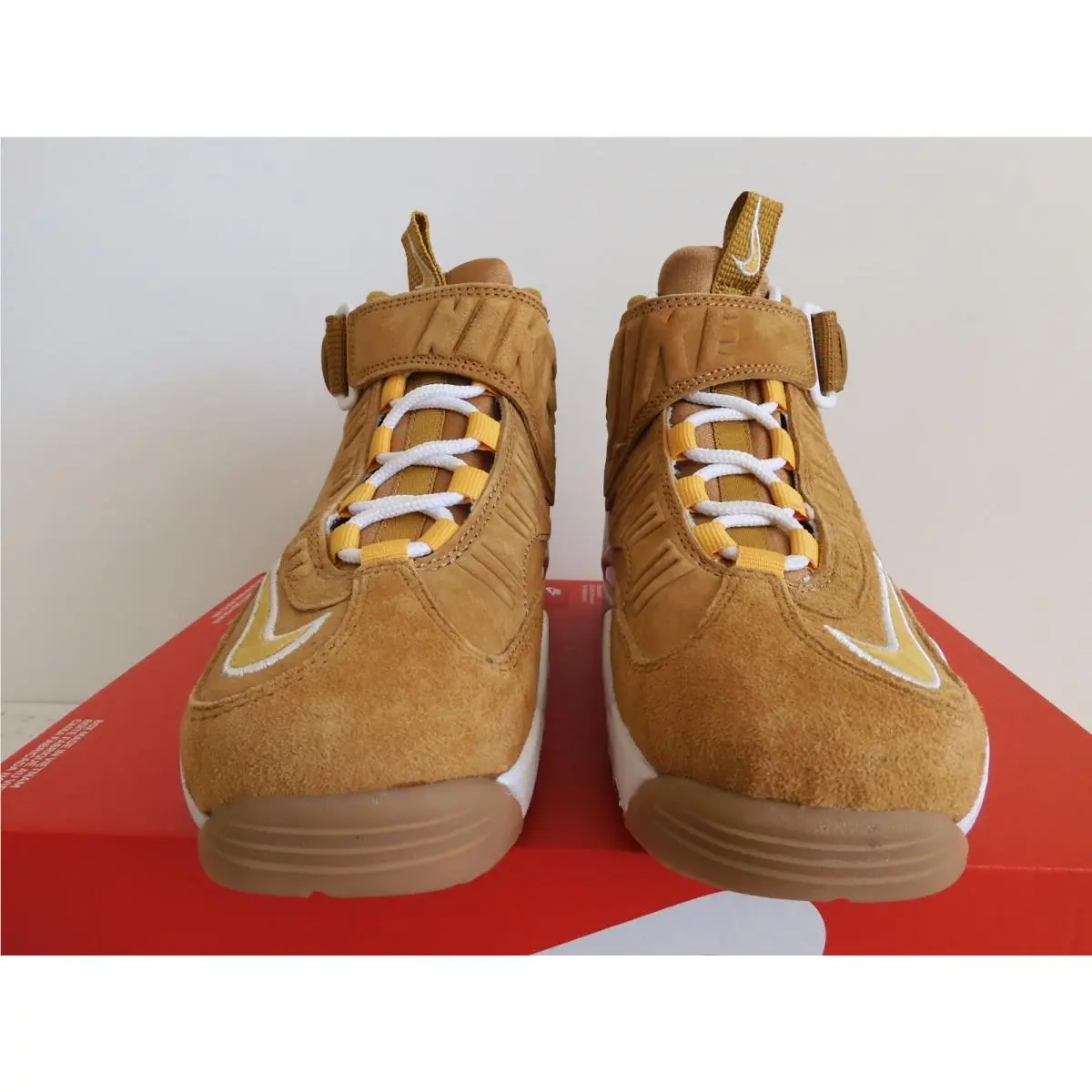 Nike shoes - Nike Air Griffey Max I - Brown (UPC: 195244771226) 1