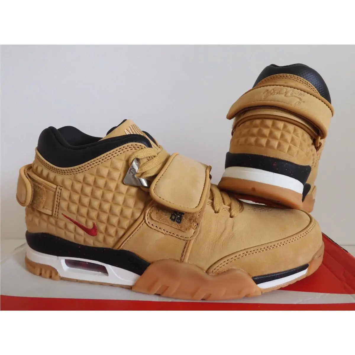 Nike shoes - Nike Air Trainer - Air Trainer - 812637 700 - Brown (UPC: 685068831652) 0