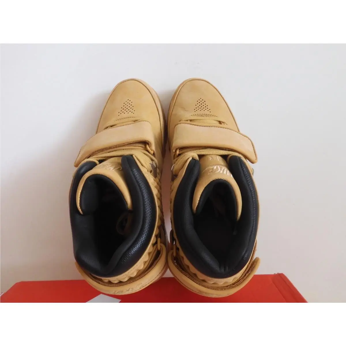 Nike shoes - Nike Air Trainer - Air Trainer - 812637-700 - Brown (UPC: 685068831652) 4