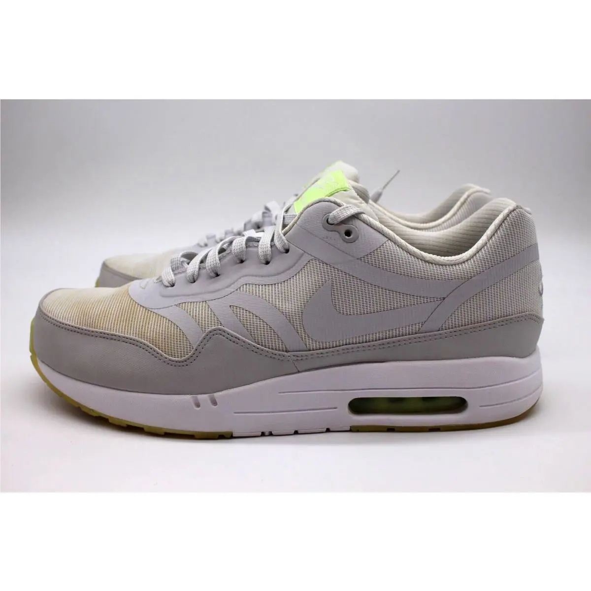 Nike shoes - White/Geyser Grey/Lab Green 4