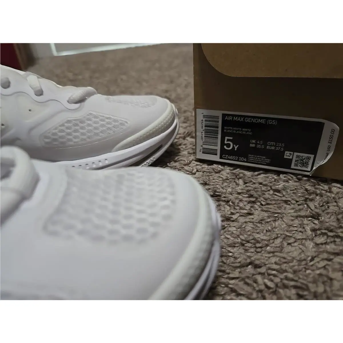 Nike shoes - Nike Air Max Genome - Air Max Genome - White (UPC: 195239424878) 17