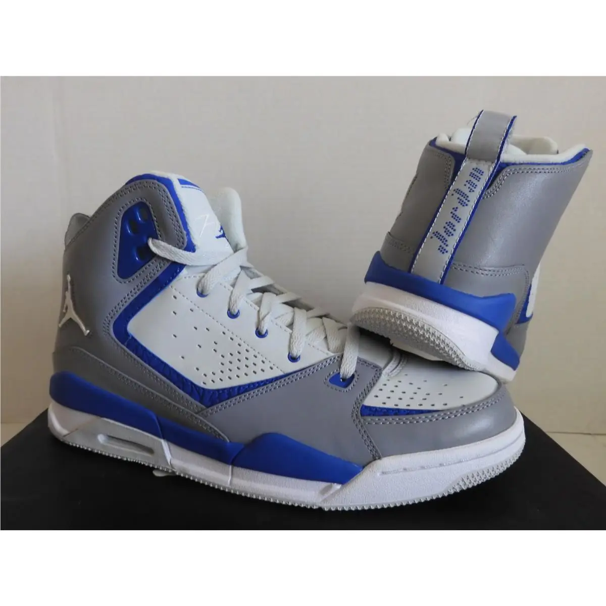 Nike shoes - Jordan SC-2 - Gray (UPC: 826215411611) 0