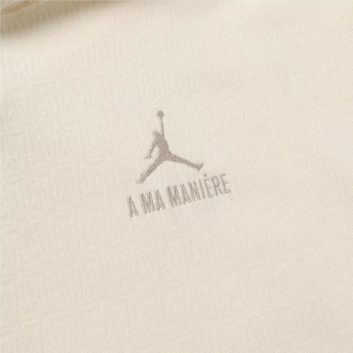 Nike clothing - Coconut Milk 4