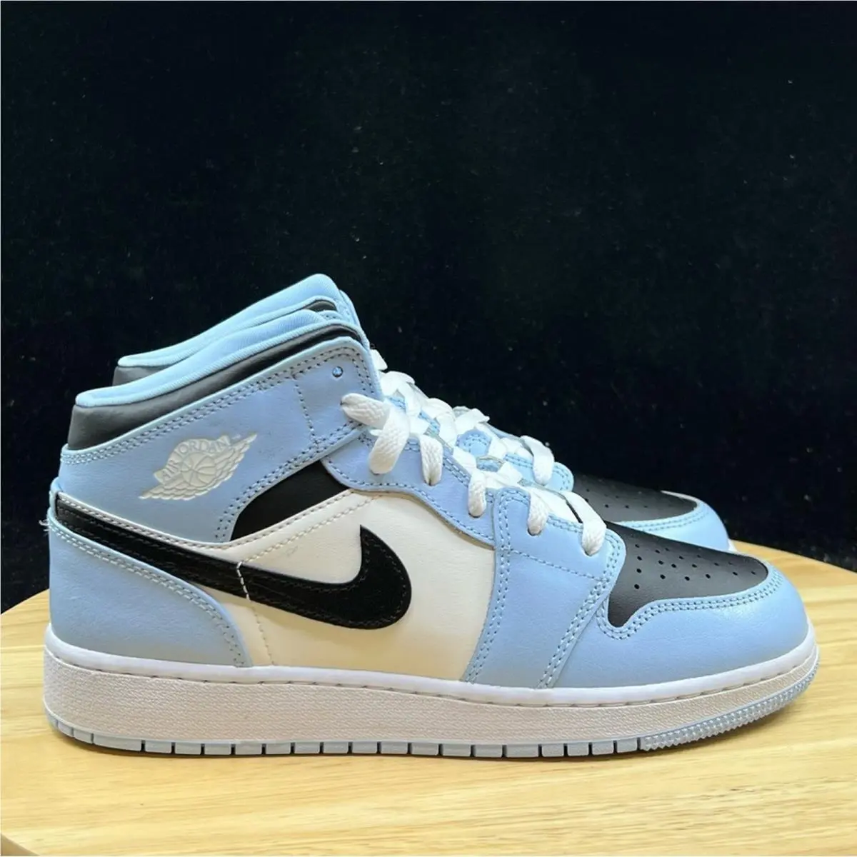 Nike shoes - Blue 3