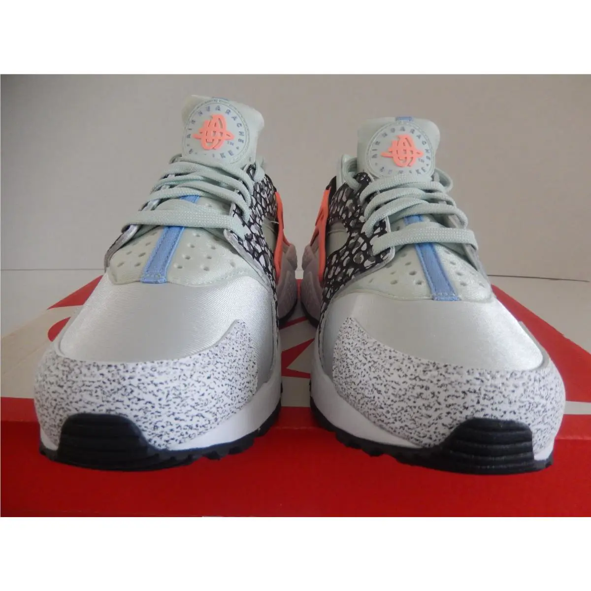 Nike shoes - Nike Air Huarache Run - Air Huarache Run - 683818-005 - Pure Platinum (UPC: 091202913496) 1