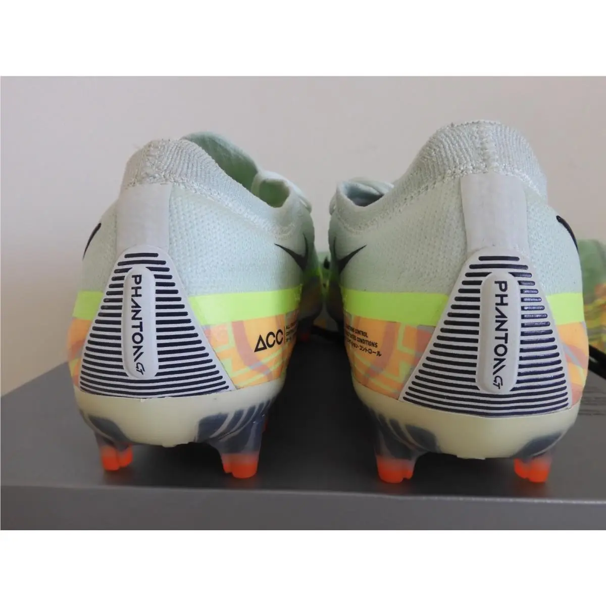 Nike shoes - Nike Phantom GT2 Elite FG - CZ9890-343 - Green (UPC: 196149078632) 2