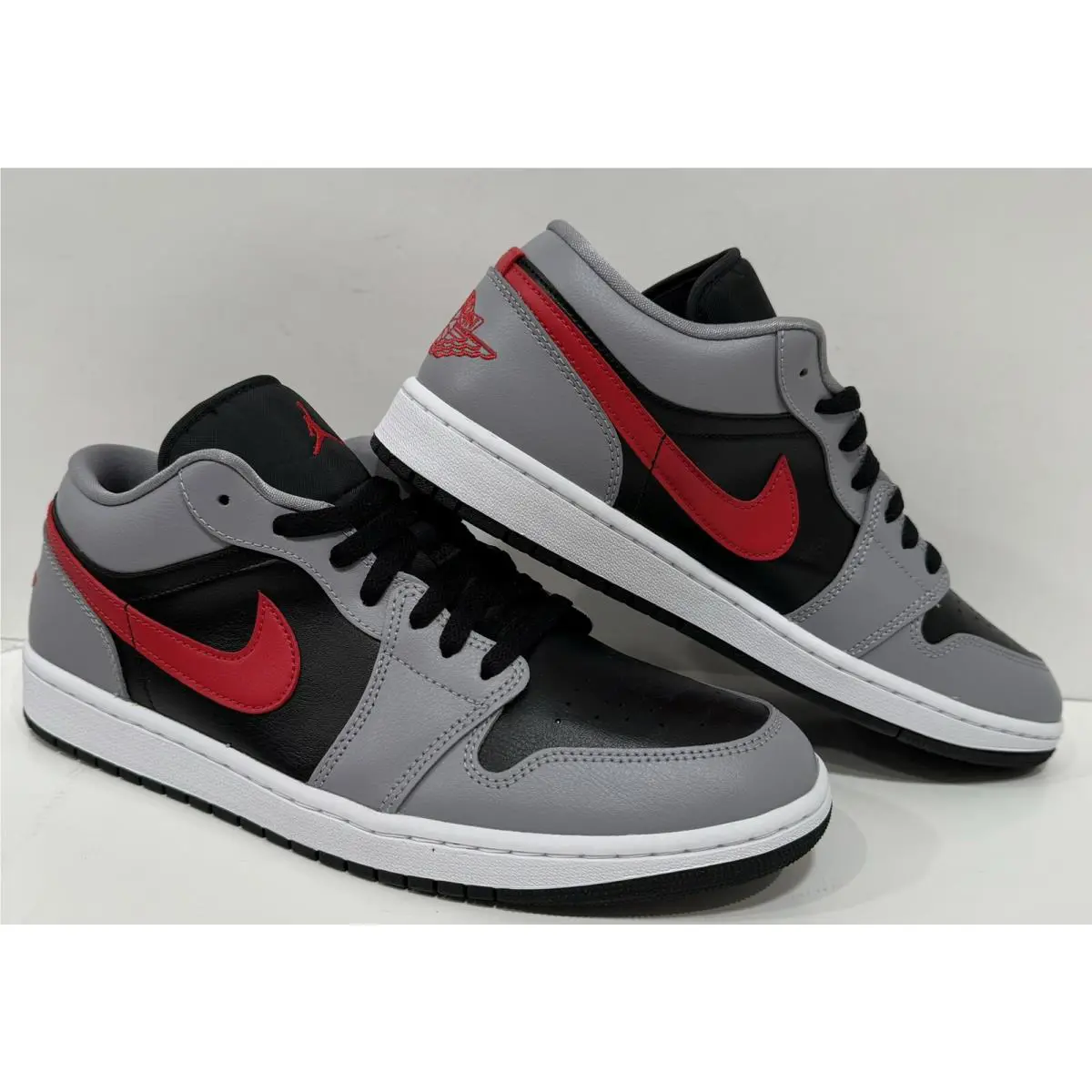 Nike shoes - Air Jordan 1 Low - Air Low - Red (UPC: 0196976529666) 5