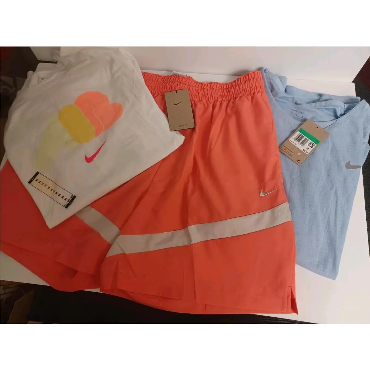 Nike Icon Dri-fit Shorts Rise 365 Training Top Air Tee. . Mens XL
