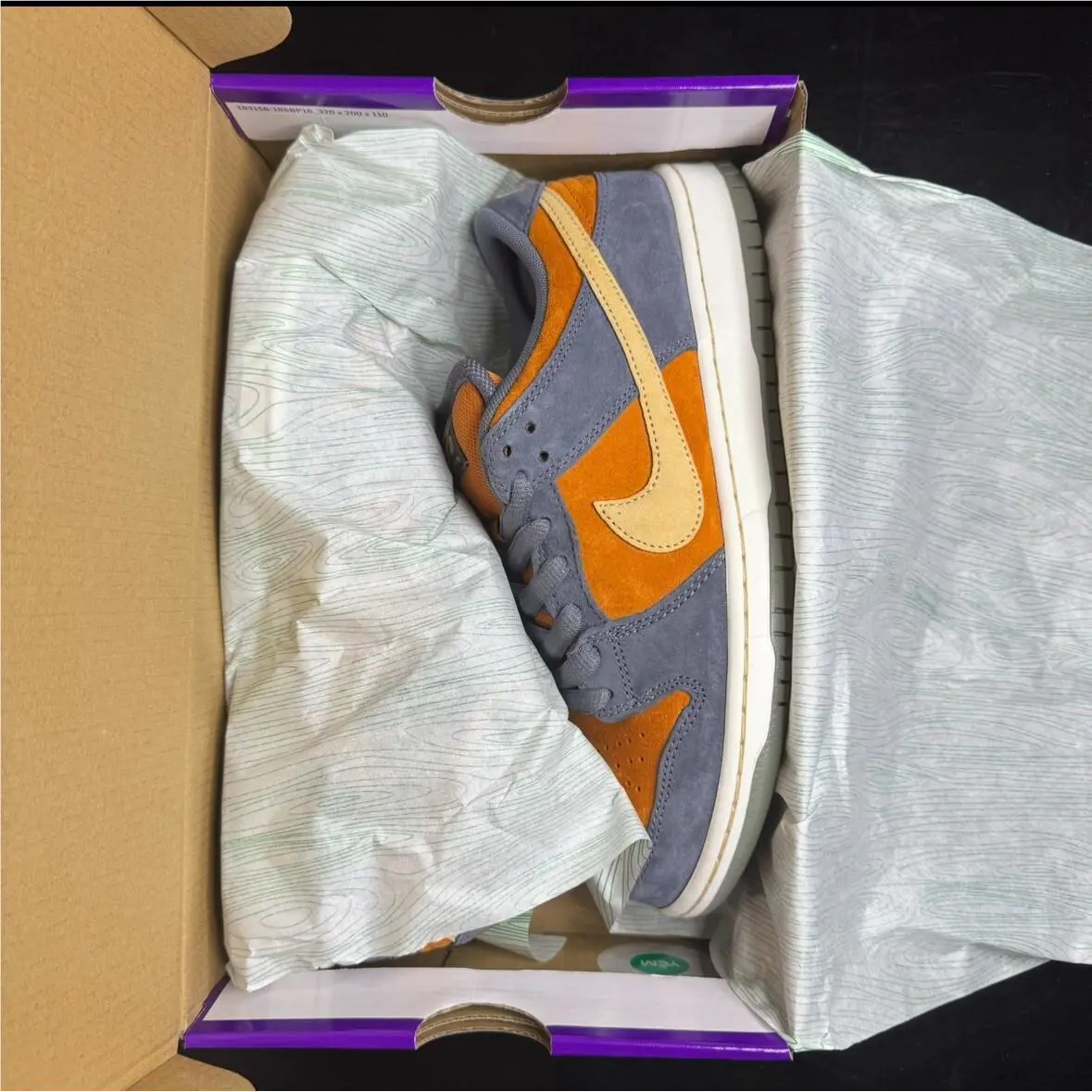 Nike shoes - Nike SB Dunk - Dunk - Light Carbon 9