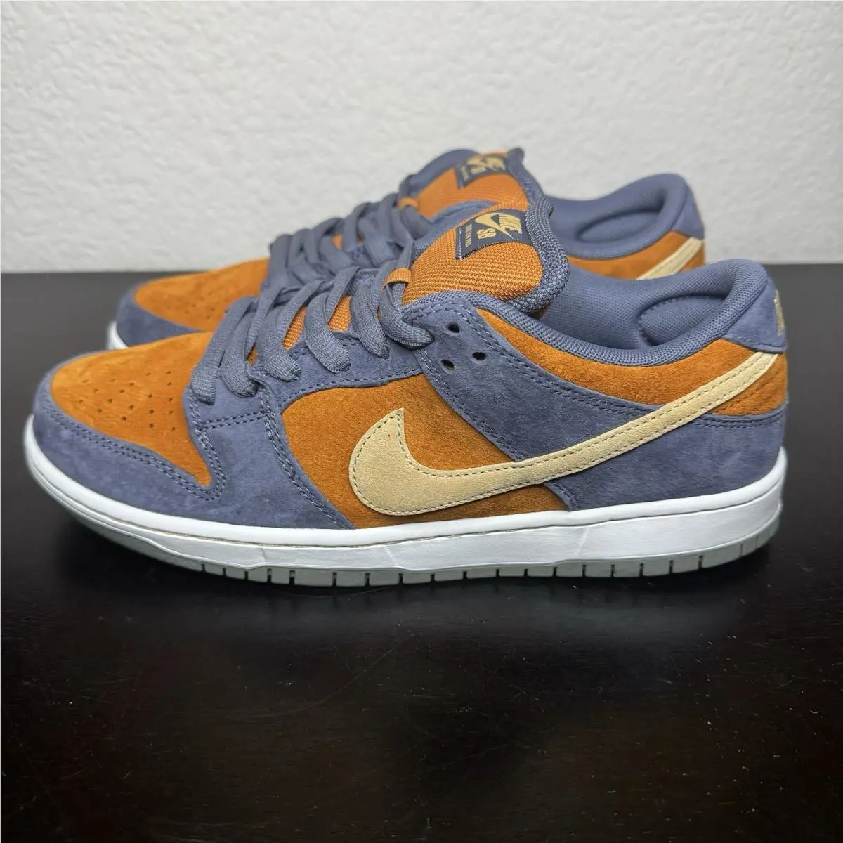 Nike shoes - Nike SB Dunk - Dunk - Light Carbon 1