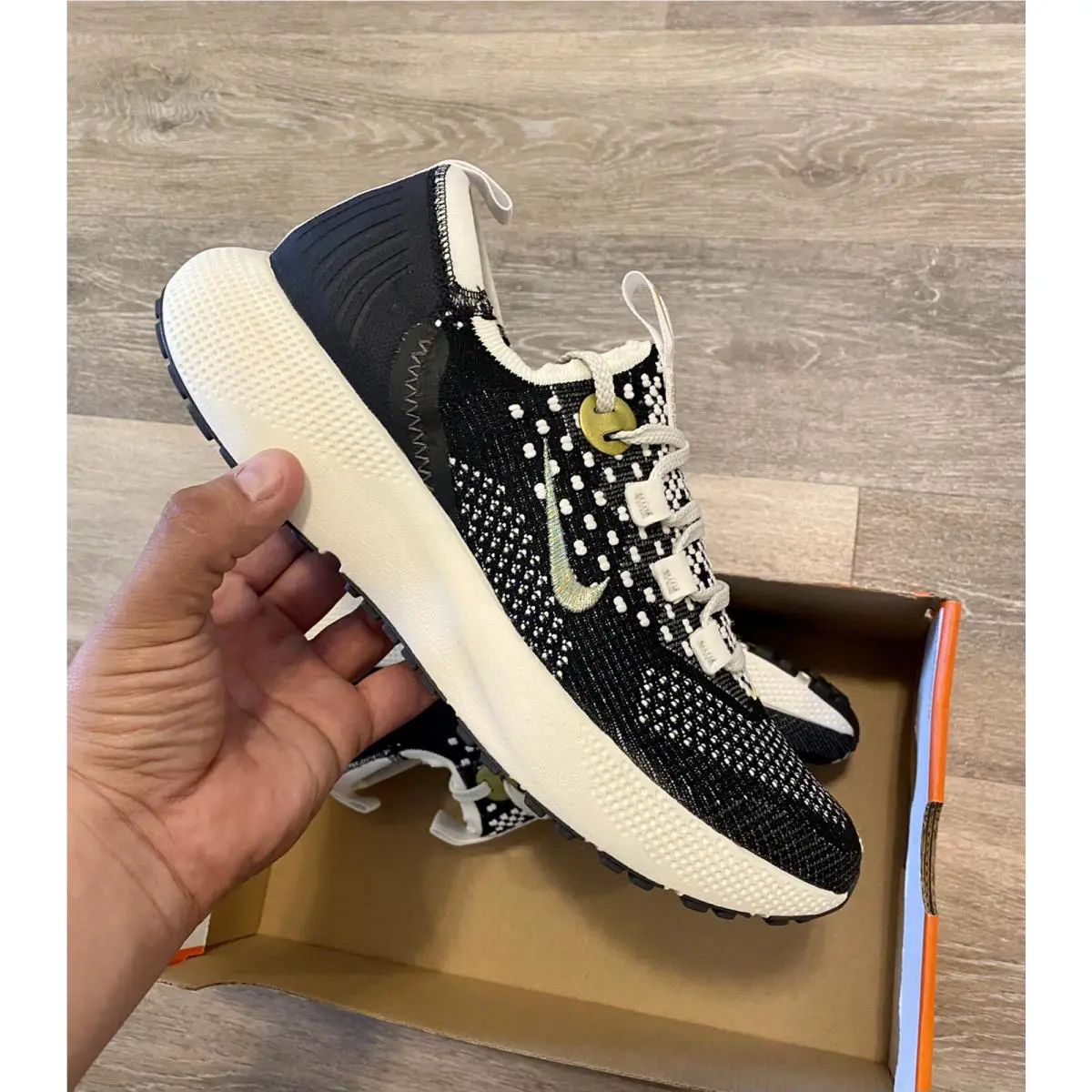 Nike shoes - Nike React Escape RN FK - DC4269-002 - Black-Sail-Metallic Gold (UPC: 195242388846) 8