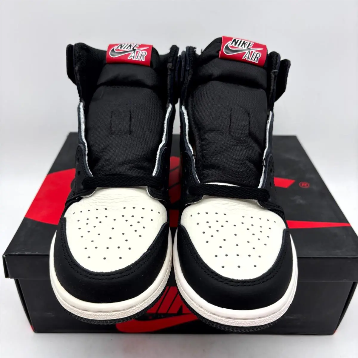 Nike shoes - Nike Air Jordan 1 575441-015 - 575441-015 - Black Sail (UPC: 191887997320) 1